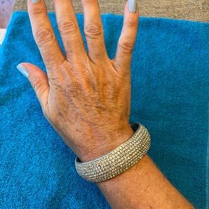 Rhinestone bangle bracelet